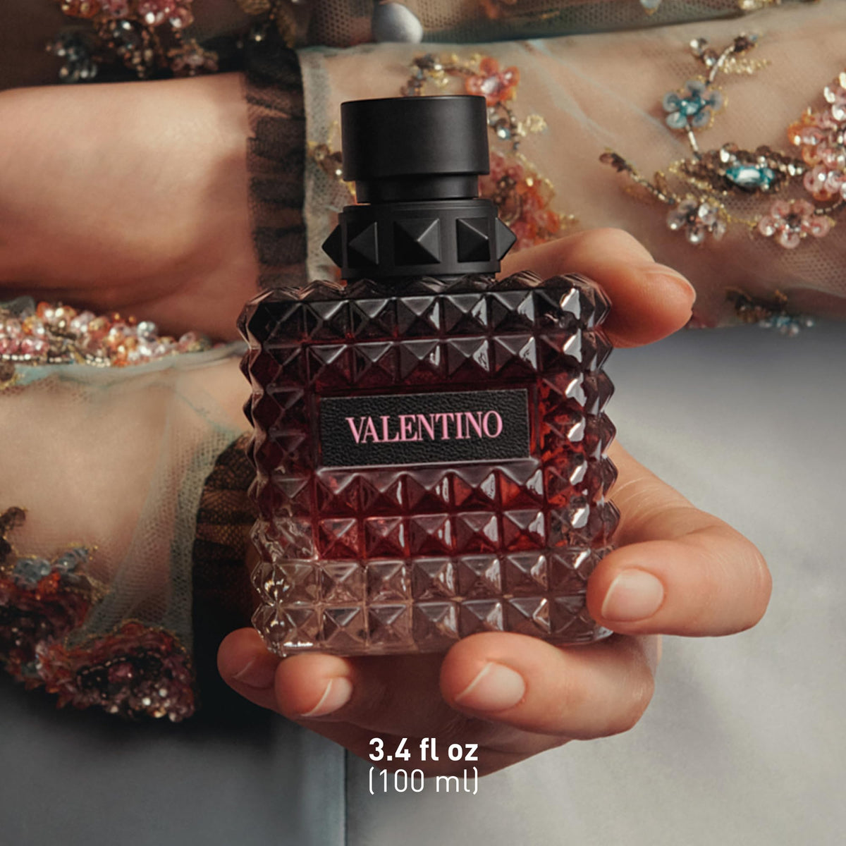 Valentino Born in Roma Donna Intense Eau de Parfum Spray 1.7 oz (Women)