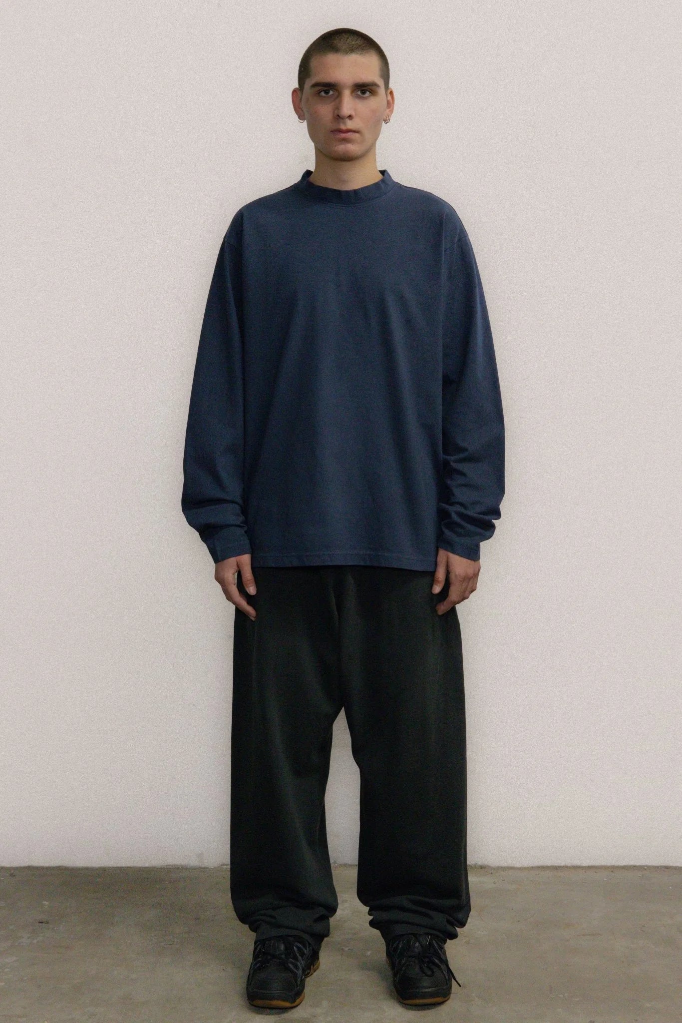 Yeezy Gap H03 REGULAR FIT LS TEE TAPESTRY NAVY