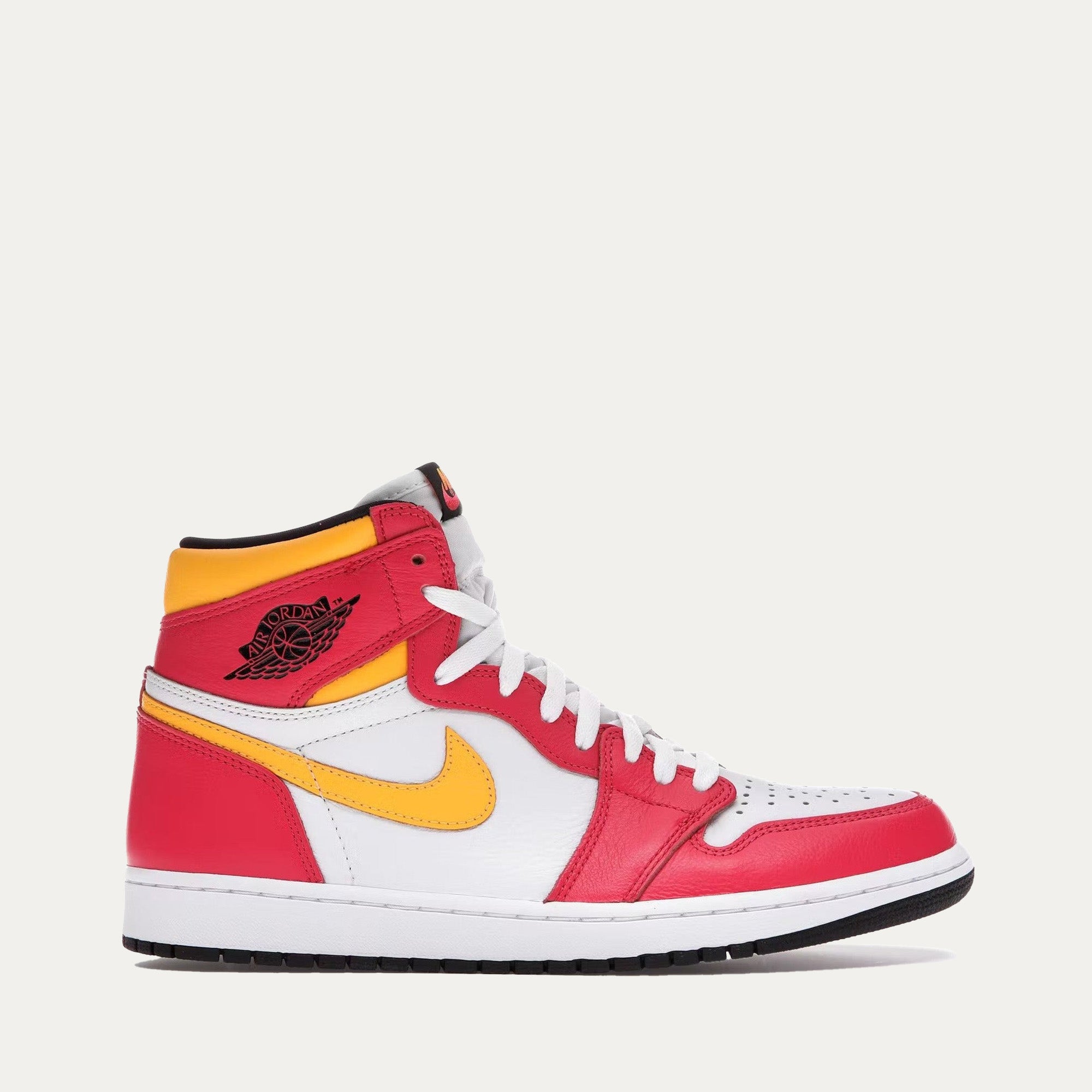 Air Jordan Retro 1 High OG "Light Fusion Red"