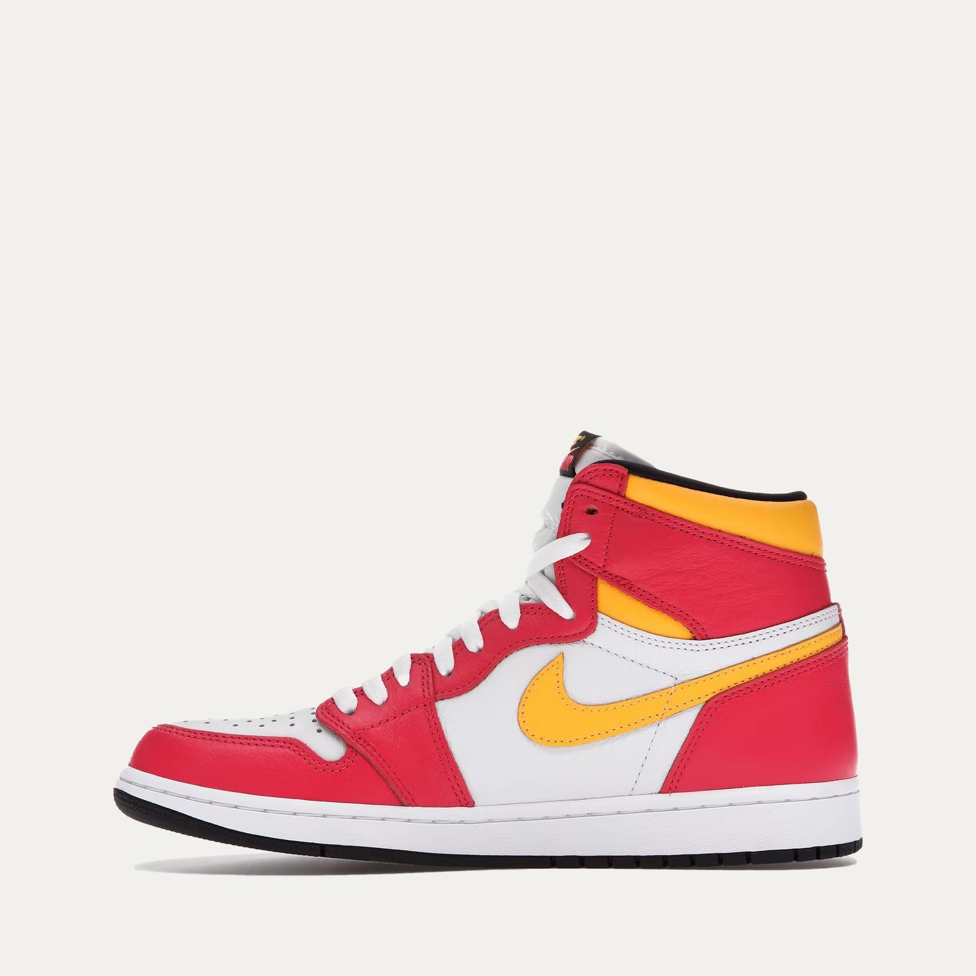 Air Jordan Retro 1 High OG "Light Fusion Red"