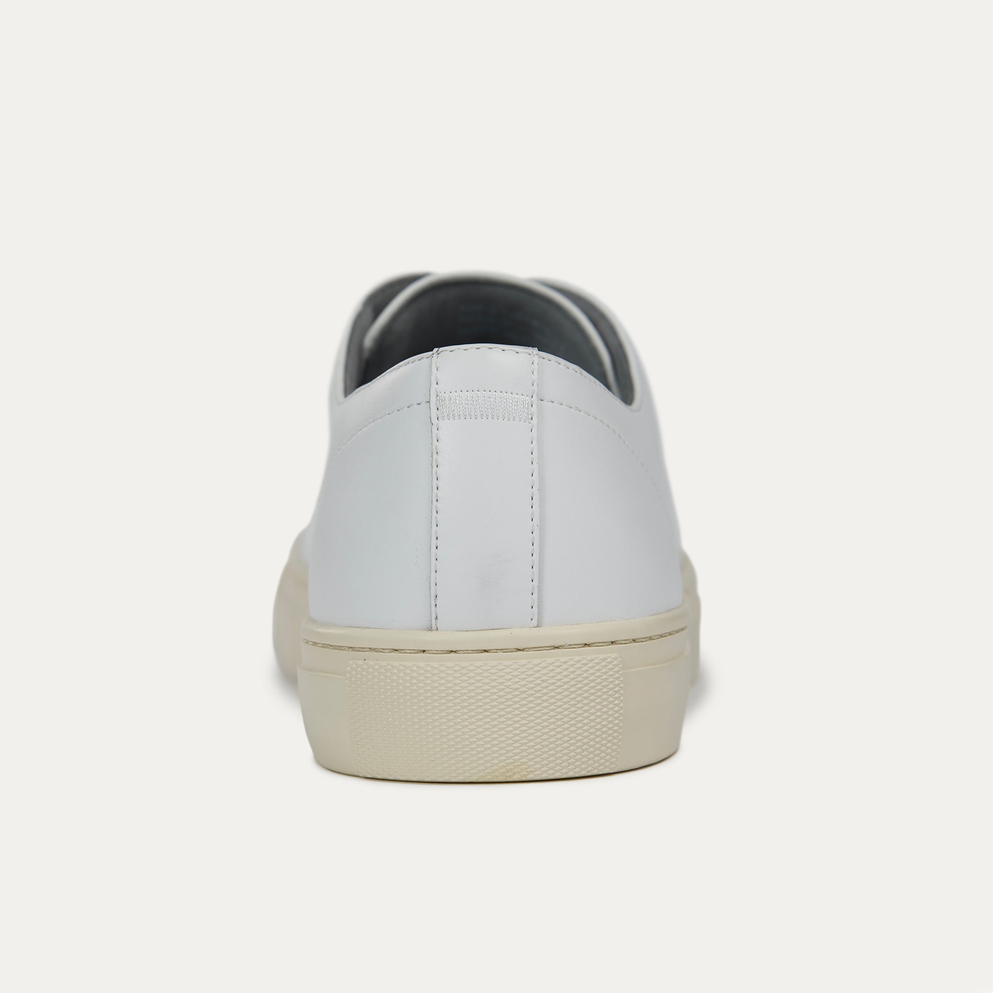 Open Box Cove Leather Sneaker