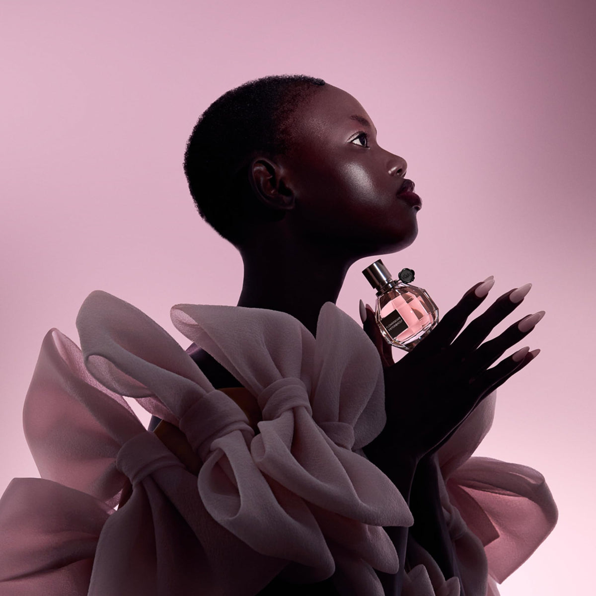 Viktor & Rolf Flowerbomb Eau de Parfum Spray 3.4 oz (Women)