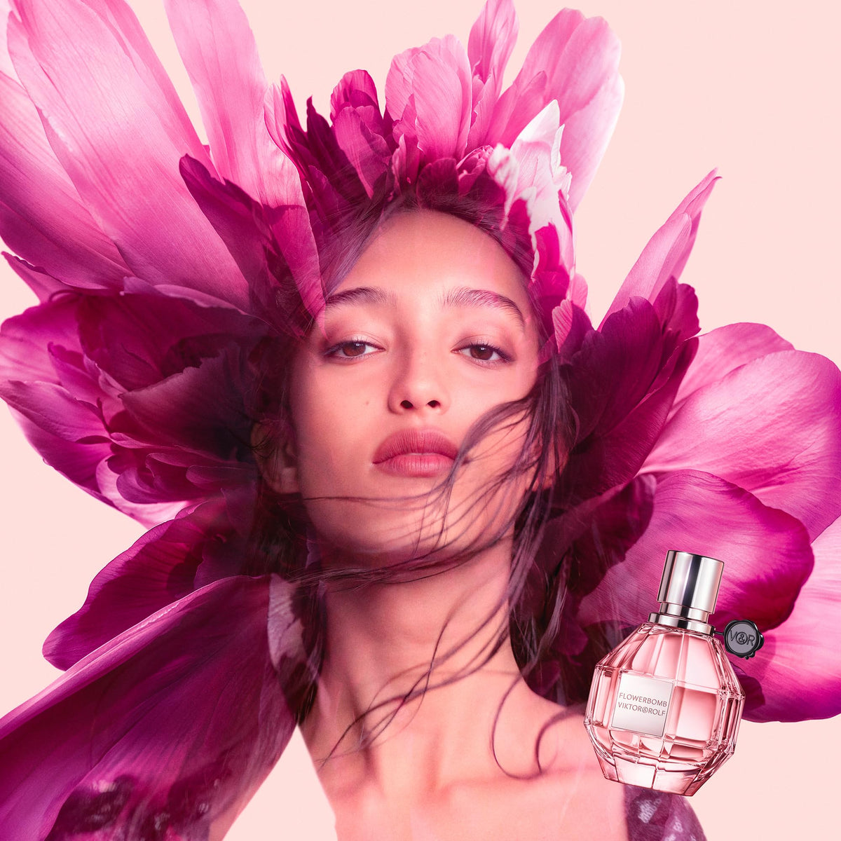 Viktor & Rolf Flowerbomb Eau de Parfum Spray 3.4 oz (Women)