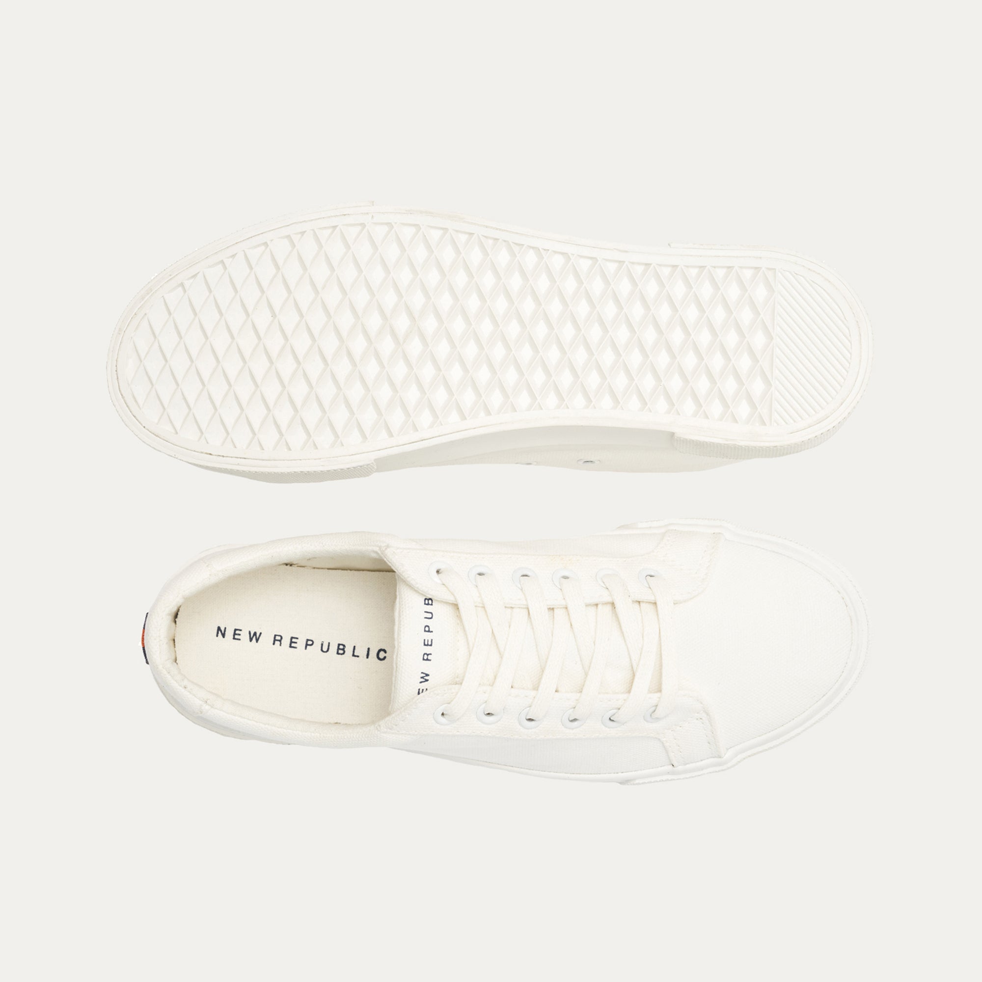 Open Box Ellroy Canvas Sneaker