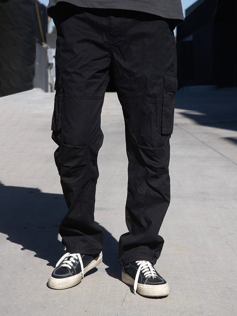 LNP Official | Relaxed Fit Utility Cargo Pants In Black